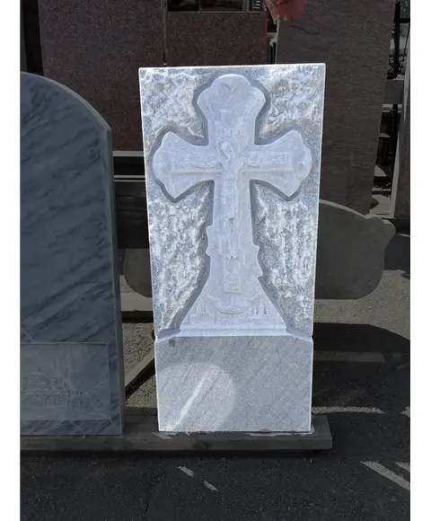 Комплект памятника Г54 100*45*7 см из Уфалейского мрамора, Барельеф Крест